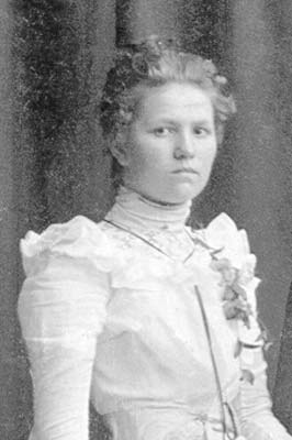 [Lecetta Mahn in 1901]